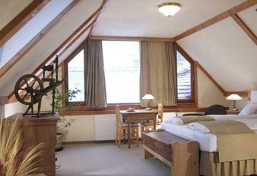 اتاق استاندارد, Fronius Boutique Residence