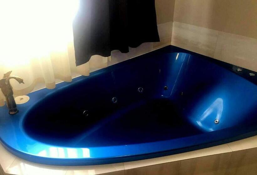 バスタブ付きスタンダードルーム, Venecia Palace