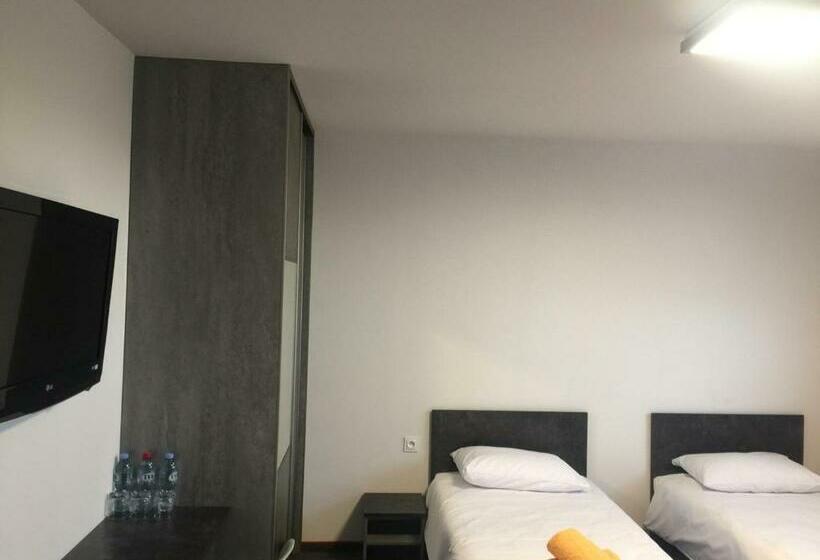 Номер Стандарт, Sobotel B&b