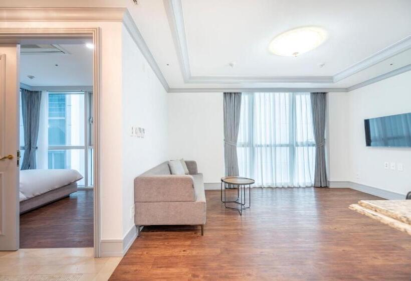 스위트, Centum Convention Hotel In Centum