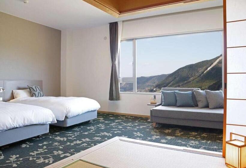 家庭间, Aso Canyon Terrace & Lodge