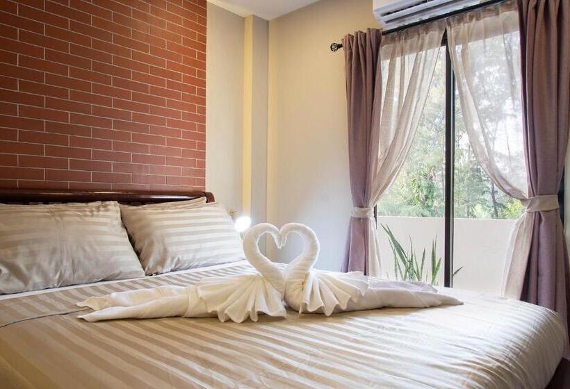 Семейный Номер Вид на Сад, Gate78 Hostel Maephim Beach