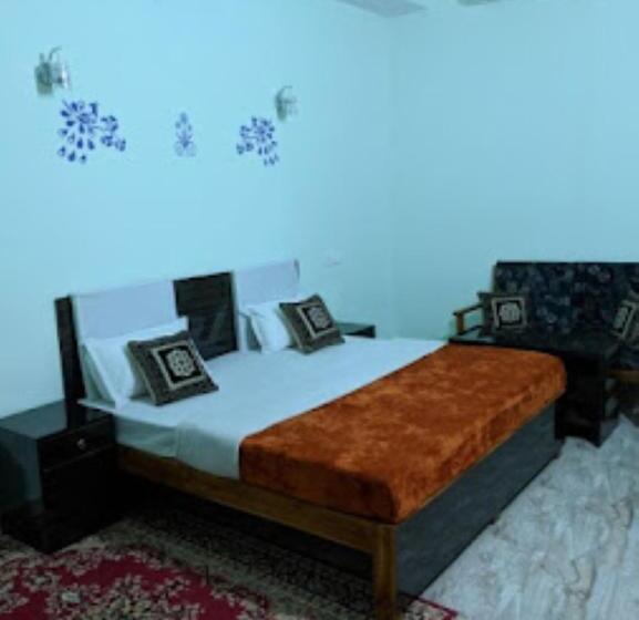 Номер Стандарт, Beena Residency And Restaurant Ayodhya