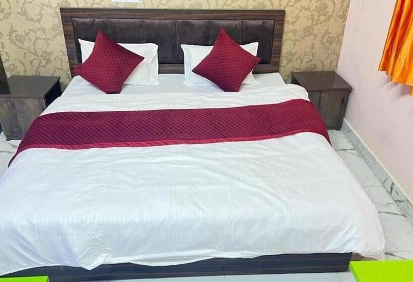 Номер Deluxe, Vrindavan Ratnagiri