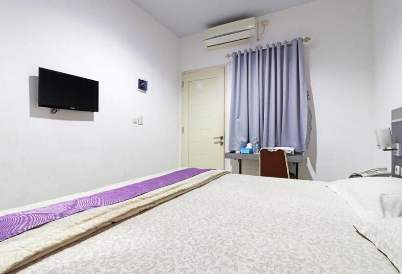 Номер Superior, Paus Guest House Pekanbaru