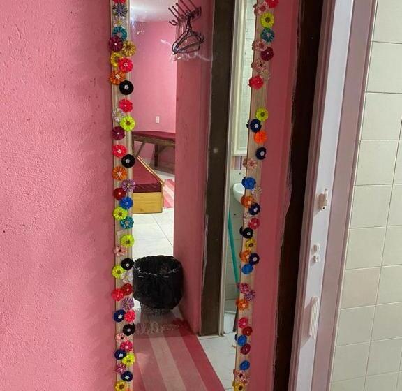 공동 객실, Hostel Casa Jambo Guaruja Para Mulheres