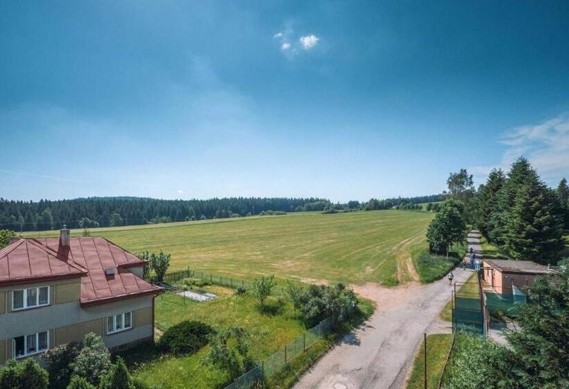 Семейный Номер, Rekreační Středisko Rojana