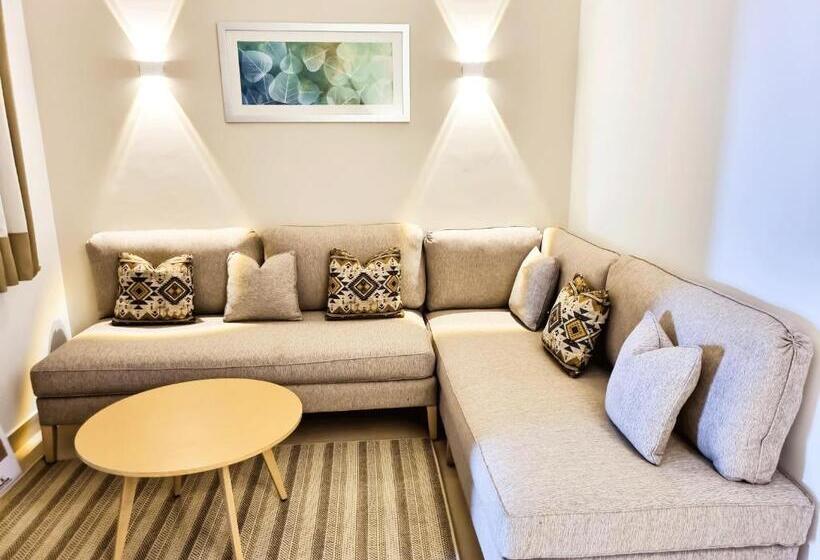اتاق لوکس با تخت دو نفره بزرگ, Jaz Elite Asteria
