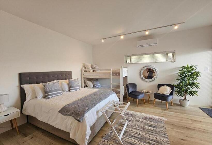 Семейный Номер Deluxe, Point Villa