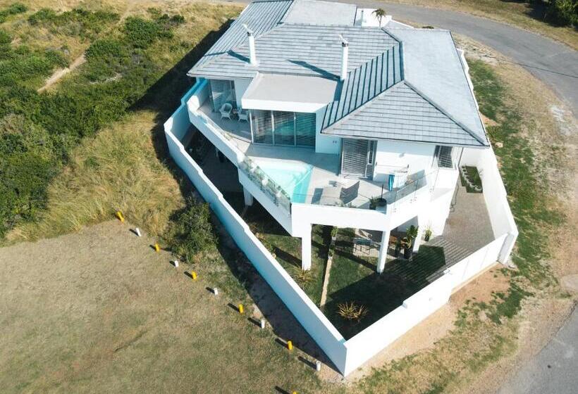 Семейный Номер, Point Villa
