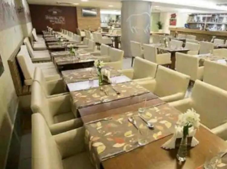 带1个卧室的带海景的公寓, Macaé Ramada Flat Rj