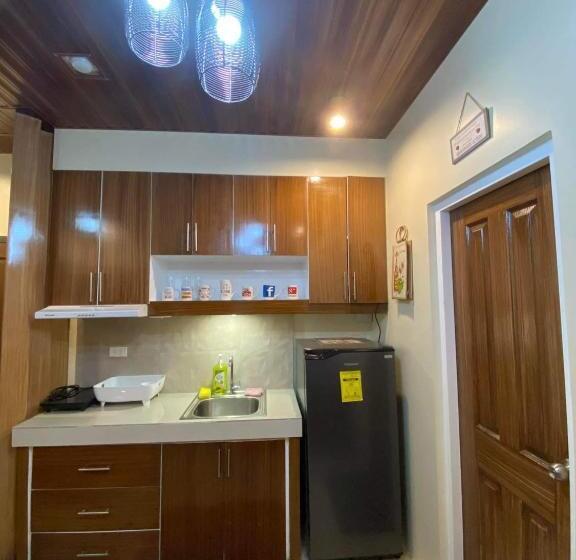 Семейный Номер, Forevermc Condotel