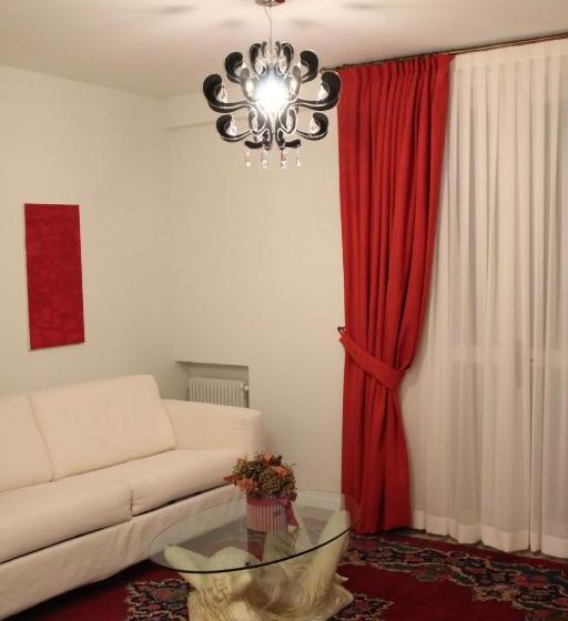 اتاق استاندارد با تخت بزرگ, Villa Jasmine
