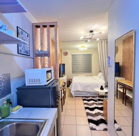 高级工作室, Studio Unit 8 Spatial Condo