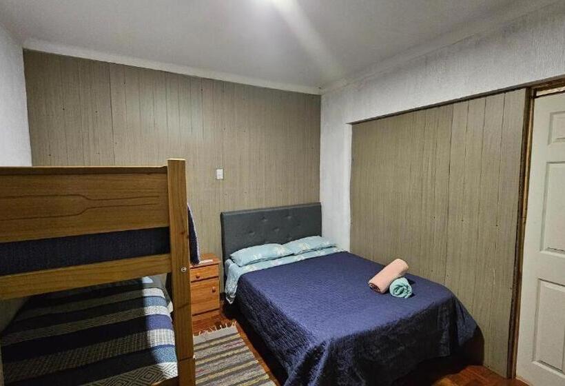 Номер Стандарт Четырехместный Совместный Санузел, Hostal Gloria Viña