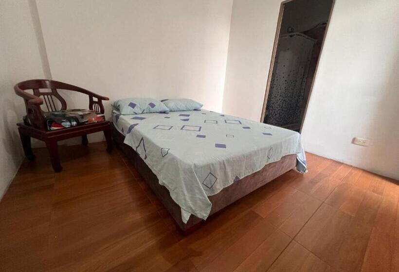 コンフォートトリプルルーム, Epifania Hostel