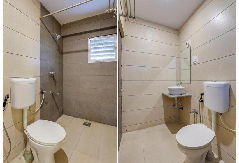 اتاق کلاسیک سه تخته, Oyo Hotel Roshni