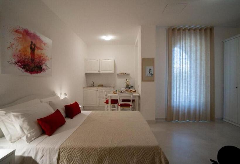 Номер Стандарт, Lamapulia