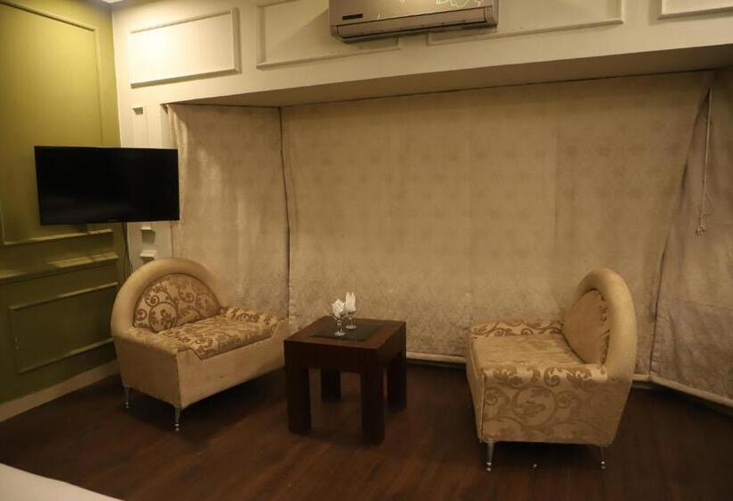 اتاق لوکس, Sunshine Guest House