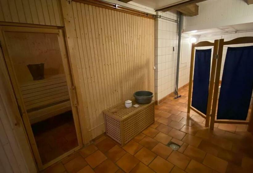 Студия Стандарт, Kvarnen Pensionat Och Restaurang