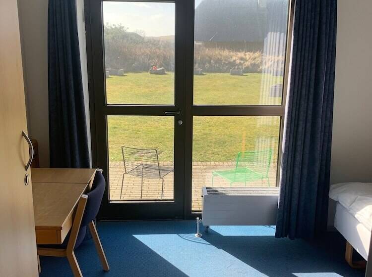 标准单人间, Strandhotellet Vedersø