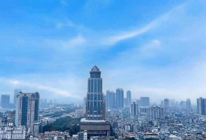 Estúdio Estandar com Sacada, 广州沃家国际公寓