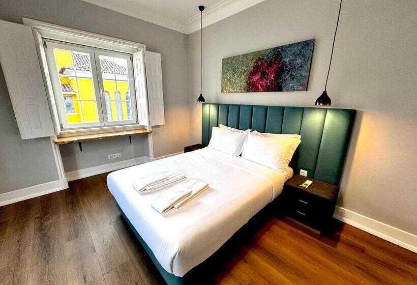 اتاق لوکس, Relax And Explore Lisbon Suites And Rooms