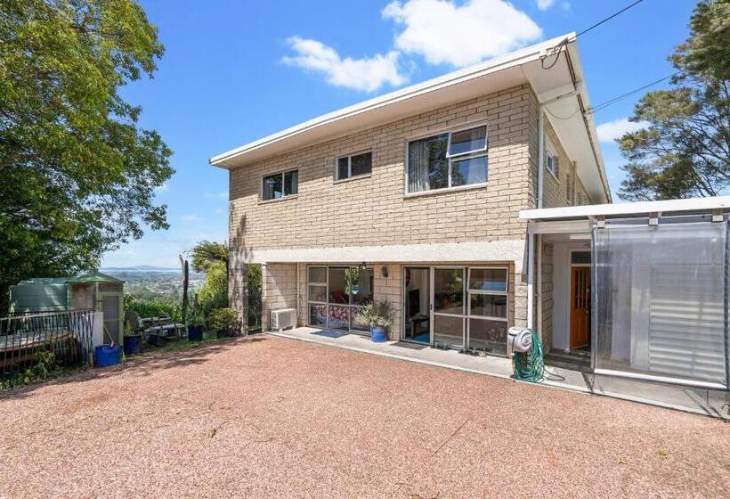 스위트, Swanson Waitakere Stay In Scenic Sunrise