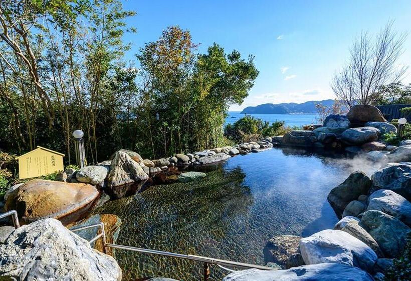 Классический Номер Вид на Море, Mercure Wakayama Kushimoto Resort & Spa