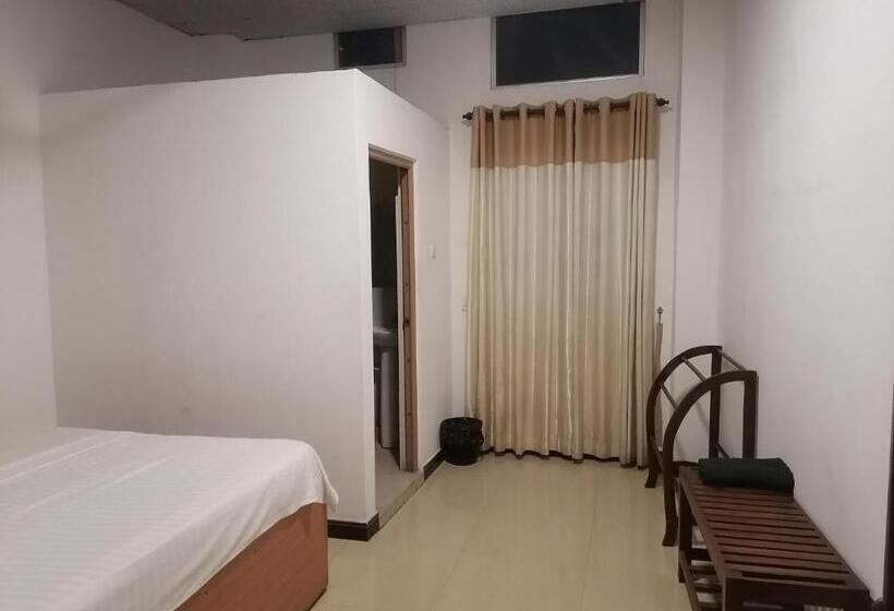 Номер Стандарт, Step To Town Resort Anuradhapura