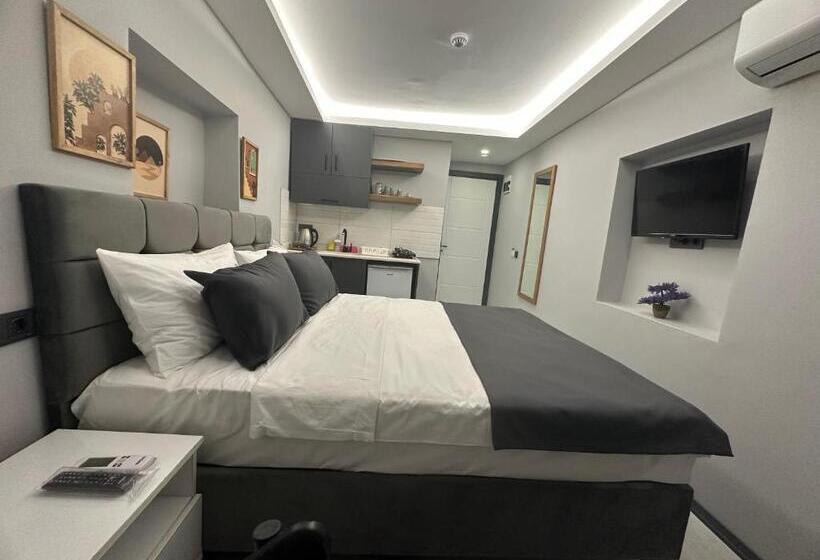 带阳台的豪华间, Aya Langa Guesthouse