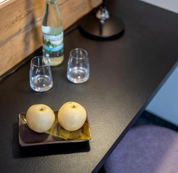 シティビュースイート, Nashi Rooms