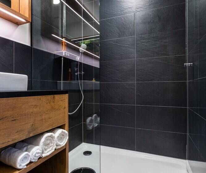 デラックスルーム, Nashi Rooms