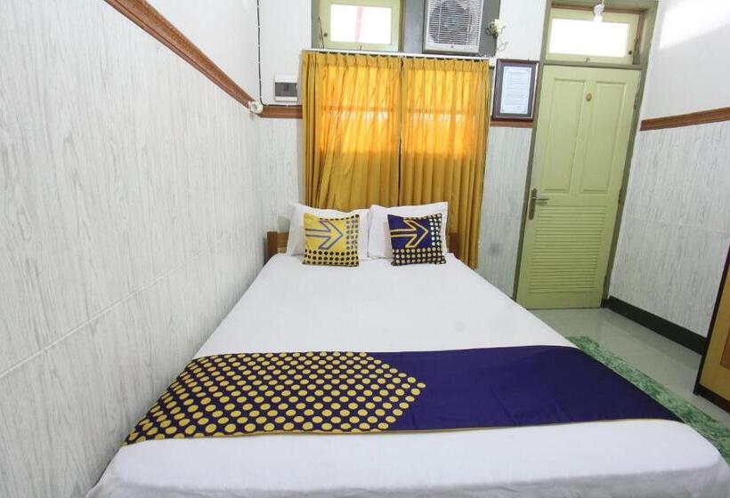 デラックスルーム, Oyo 93247 Pondok Pariwisata