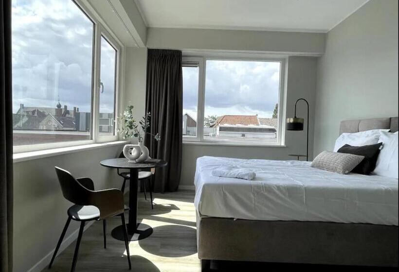 Номер Стандарт, 24 Single Bed Accommodation