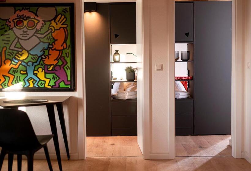 带1个卧室的顶楼公寓, Yokolou   Design Apartments