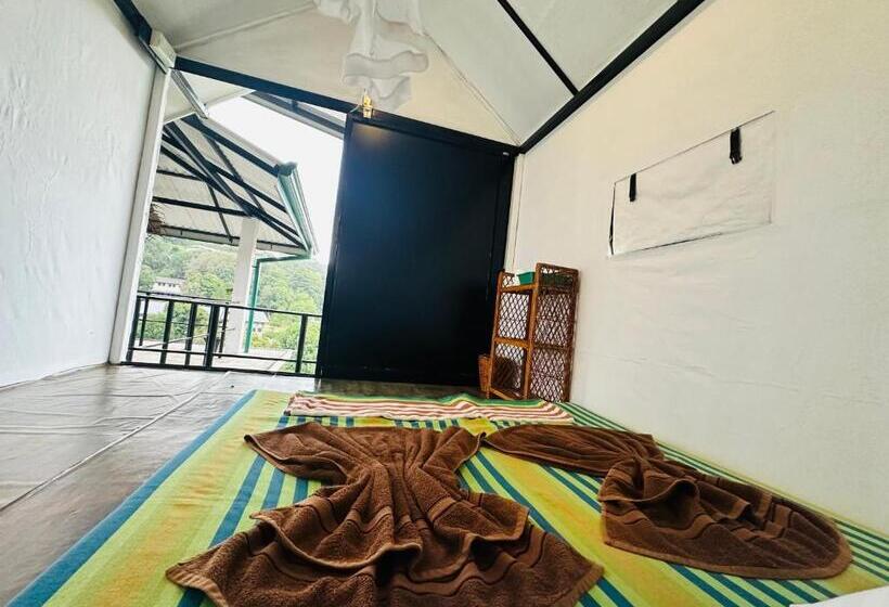 标准间带山景, The Sky Tents