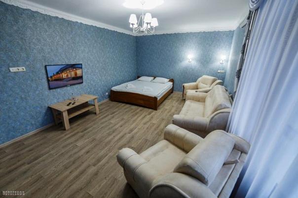 Номер Deluxe, гостинний двір