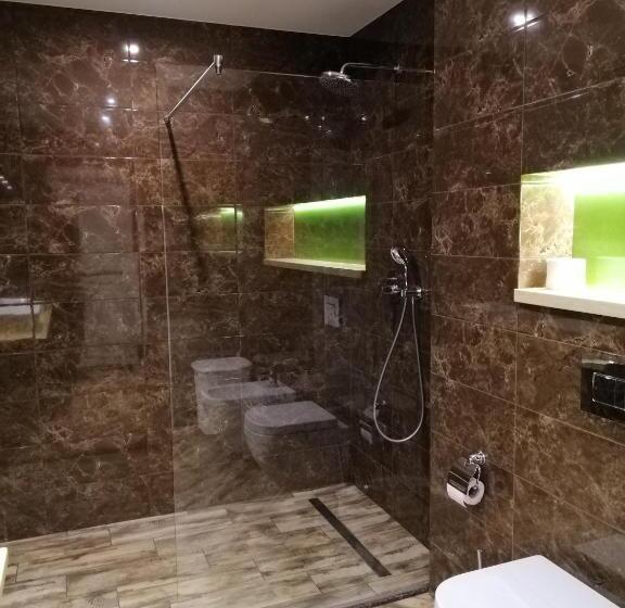 Family Suite, гостинний двір