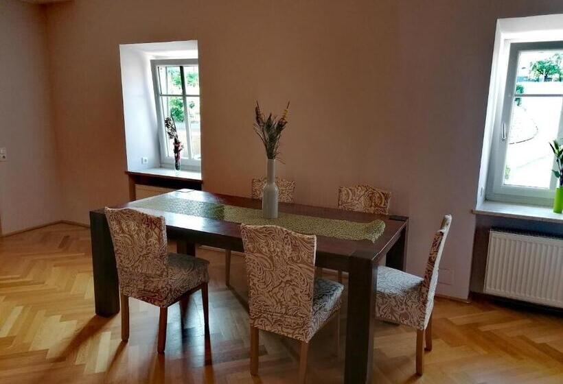 침실 3개 아파트, Taferne In Köstendorf   Ferienwohnung Monteurzimmer