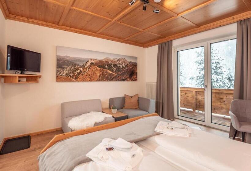 Номер Стандарт с Балконом, Haus Becken