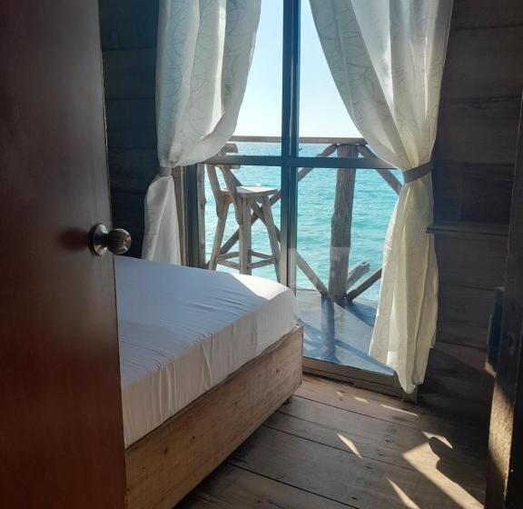 스탠다드 발코니 룸 바다 전망, Mi Cabañita Guest House