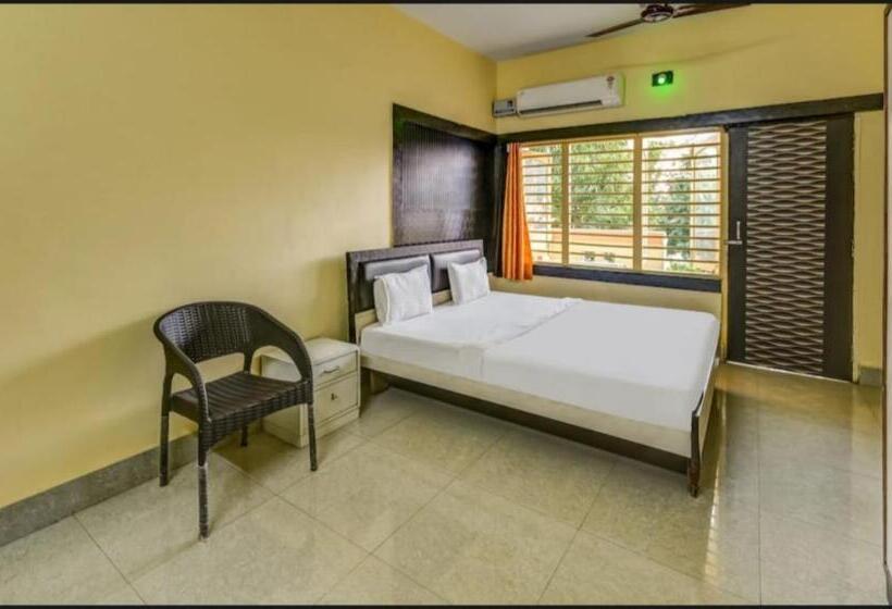 Номер Deluxe Кровать Кинг, Moon Chakra Tirtha Road Puri