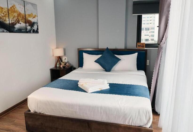 2 Bedroom Apartment, Cantona Luxury