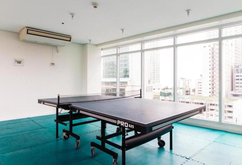 Студио Стандарт с Балконом, 60 Percent Off Deluxe Ocean View Rooms Free Pool And Free Sauna Access Included Perfect Location Nea
