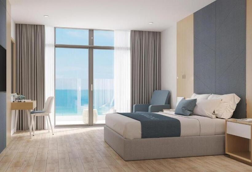 اتاق لوکس با چشم‌انداز دریا, Aquamarine Beachfront Resort & Spa Cam Ranh