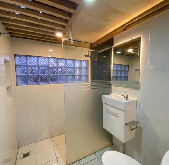 Семейный Номер, Martos Villa Dieng