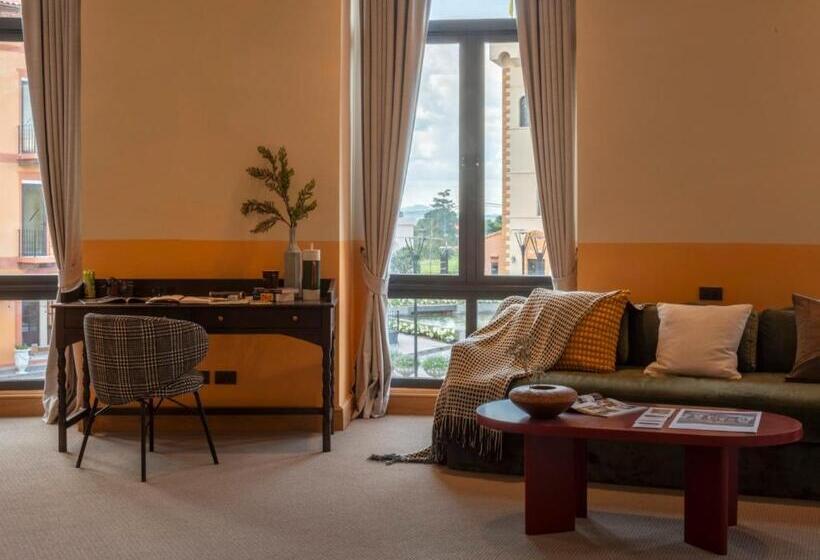 스위트, Toscana Valley Hotel Portofino