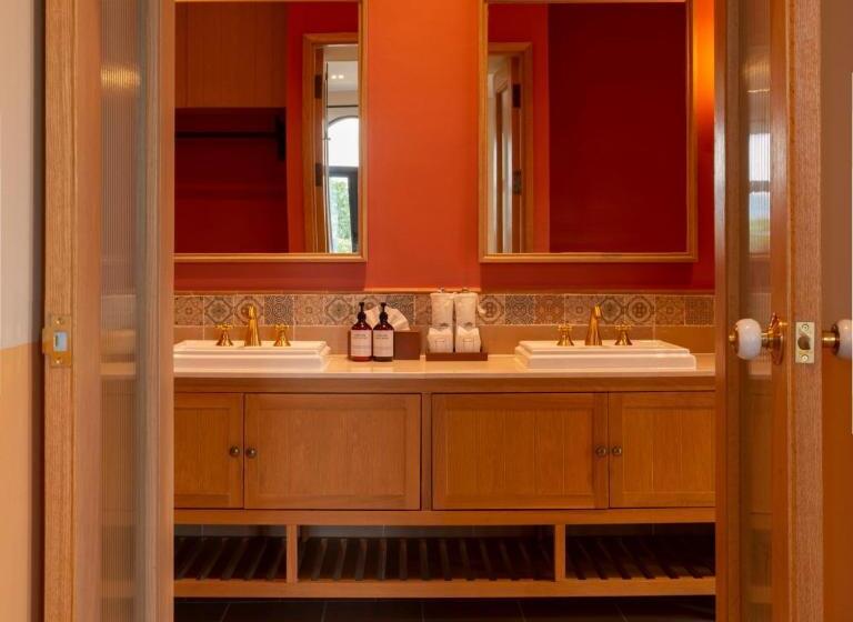 스위트, Toscana Valley Hotel Portofino