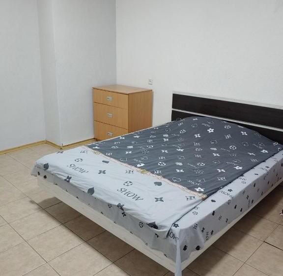 اتاق استاندارد, Guest House